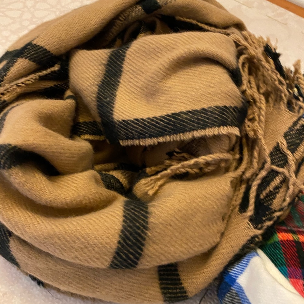 Scarf bundle - Picture 2 of 5